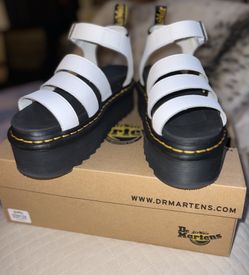 Dr Martens Platform Sandals Women’s 7