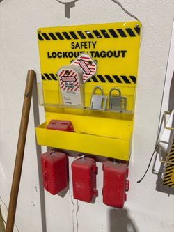 Eye wash station lock out kit