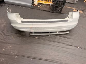 2005 Toyota matrix rear bumper