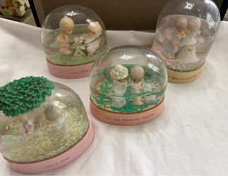 Precious Moments Water Globes Set of 4