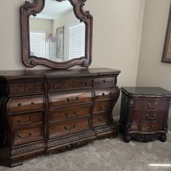 Dresser, Mirror And Nightstand 