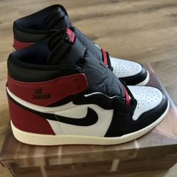 Nikes Sz 12