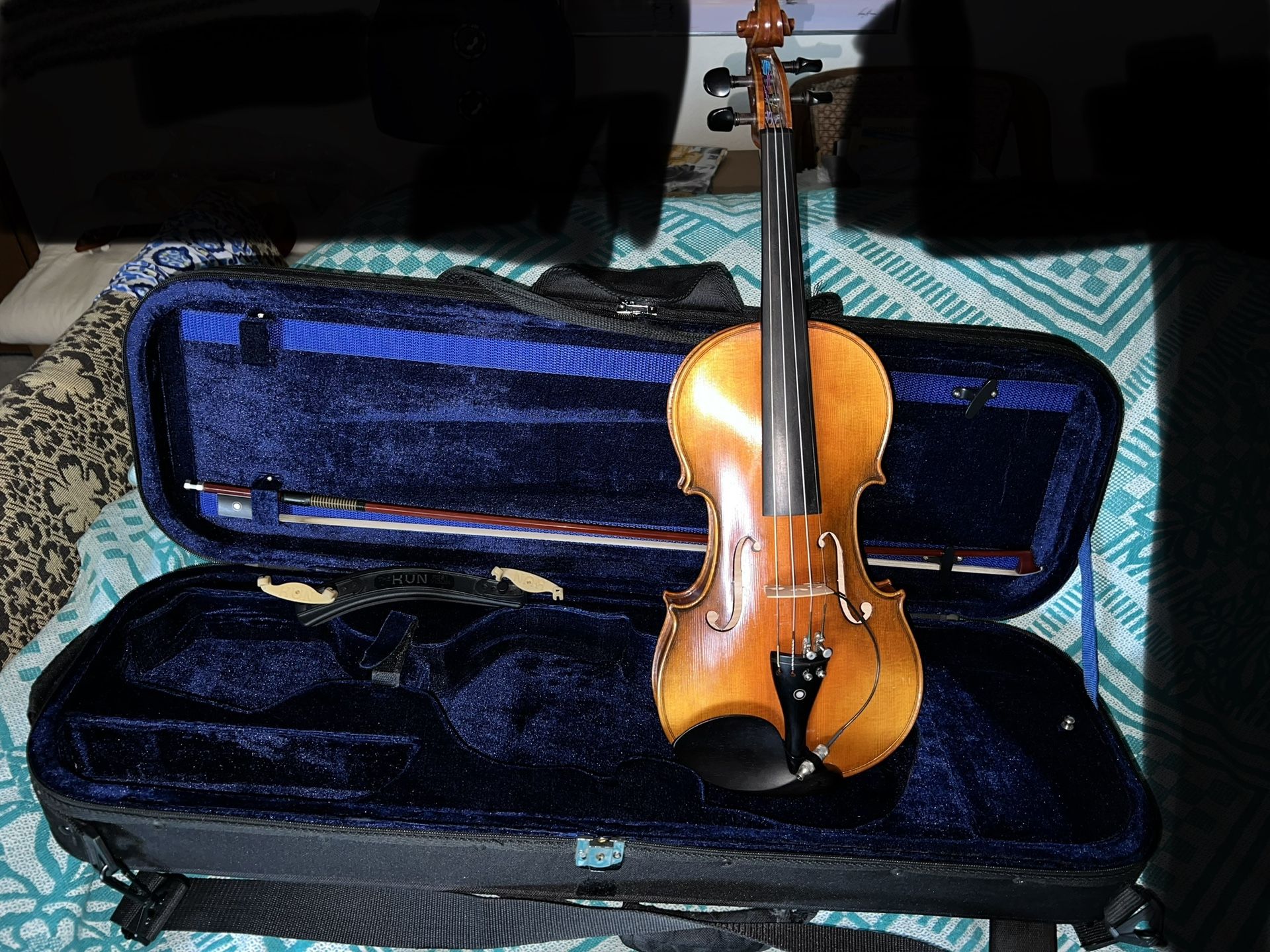 Full Size Violin