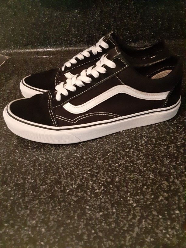 Vans mens 8.5 Good Condition 