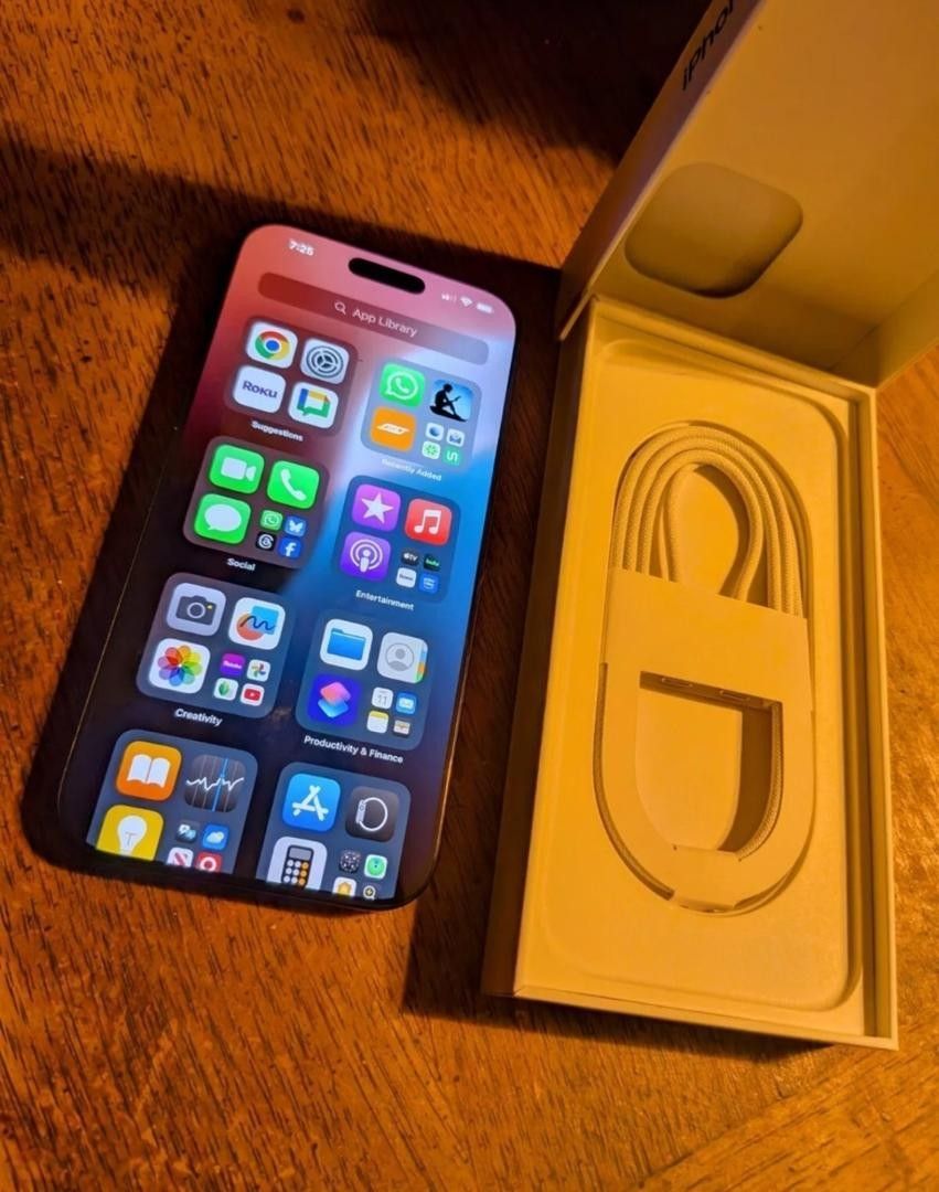 Iphone  🍎 Sixteen  Pro   M Ax 