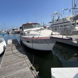 1986 Elegante Yacht / Boat 