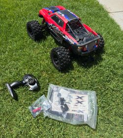 Traxxas X-Maxx 8S – $680