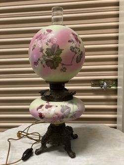 “Gone with the Wind” Antique Oil Lamp Electrified