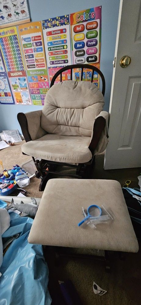 Rocking Chair For New Moms
