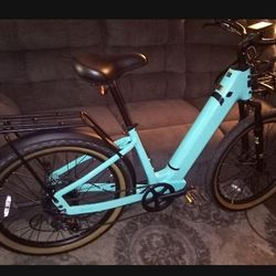 Ebike Velotric Step Through Discover