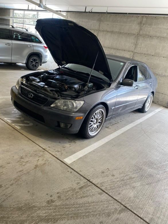 2002 Lexus IS 300