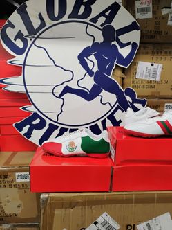 Global Runner footwear
