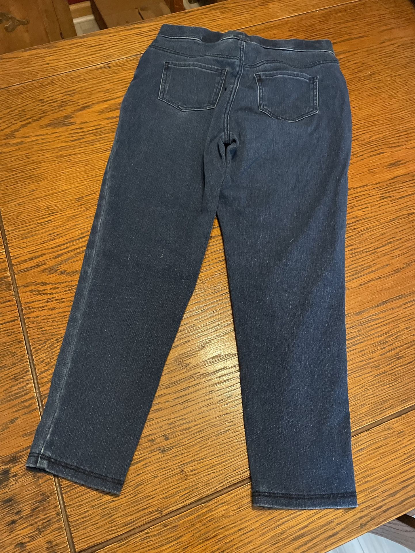 Time And Tru Pull On Jeans