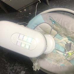 Revolve Swing Napper