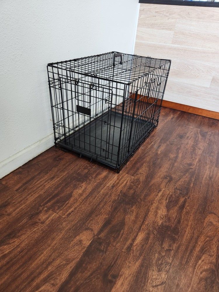 dog cage $50