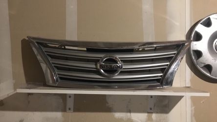 Nissan grill