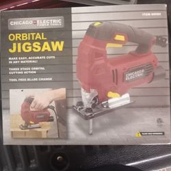 Orbital Jigsaw W/Blades (Like New)