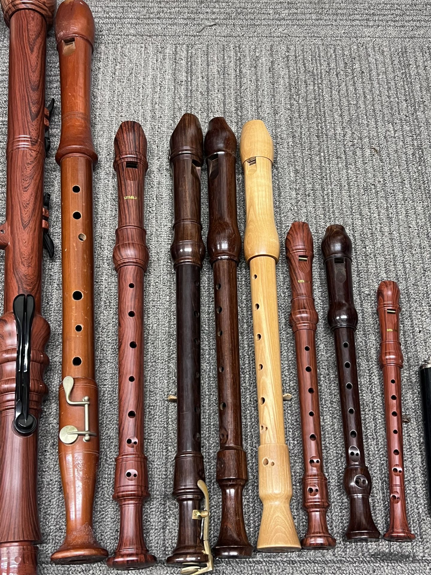 Lot of 11 Flutes Wood and Plastic