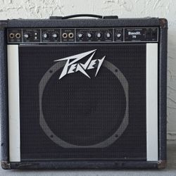 Peavey Bandit 75 - Guitar amplifier