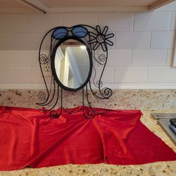 Mirror To Hang
