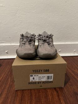 Yeezy 500 Ash Grey