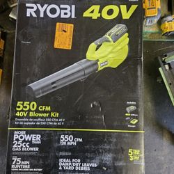 RYOBI 40V 120 MPH 550 CFM Cordless Battery Leaf Blower With 4.0 Ah Battery and Charger