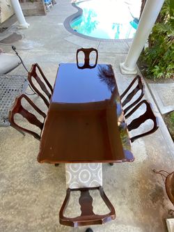 Dining table set
