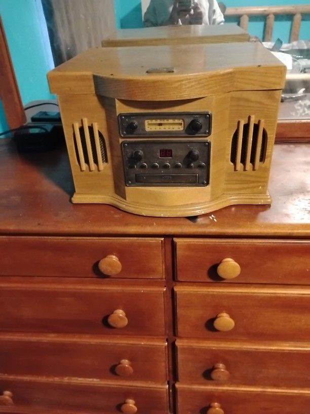 Record Player With CD Slot