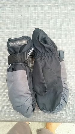 Thinsulate women's Medium snow gloves