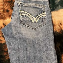 Buckle Jeans