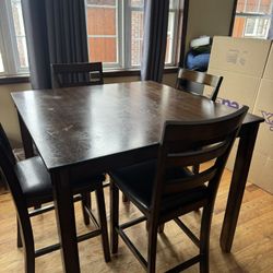 4 Seater High Dining Table 