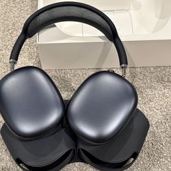 Apple AirPods Max - Midnight - Like New