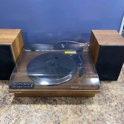 Toshiba TY-LP200 Bluetooth Turntable with Stereo Bookshelf Speakers