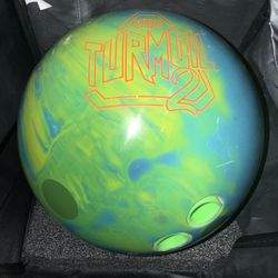 DV8 Turmoil 2 Bowling Ball 12lb