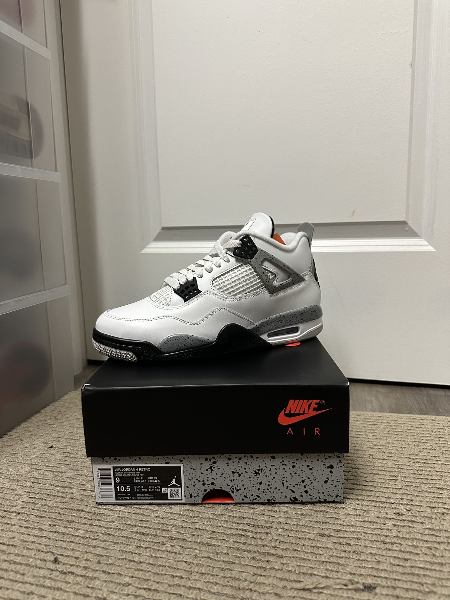 Jordan 4 White Cement Size 9
