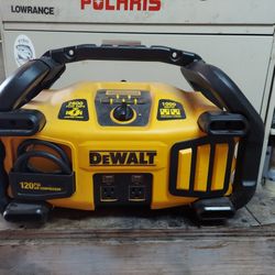 Dewalt DXAEPS2  Powerstation