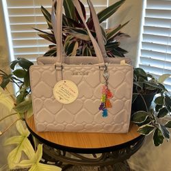 Betsy Johnson Lavender Tote Bag With Quilted Heart Pattern - New!