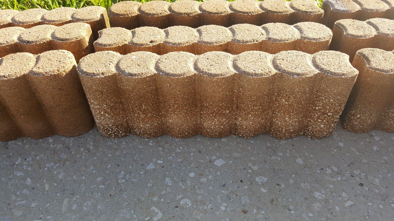 Matt Log Tan Straight Edging Stone