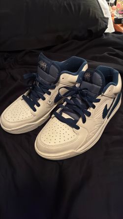 Nike Special Edition Stadium 90s