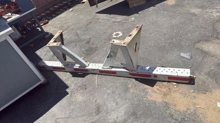 Dry van bumper