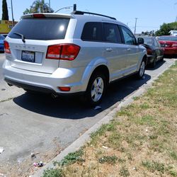 2011 Dodge Journey