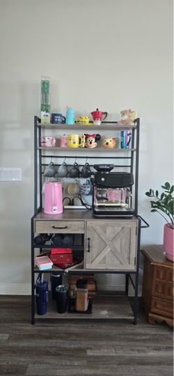 Beautiful Coffee Stand – Like New! ☕️