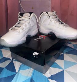 2024 Legend Blue 11 (Size 8)