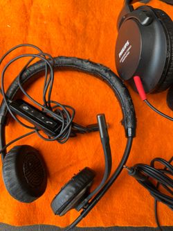 Head Phones. Set of 3
