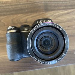 Fuji Camera 24x 