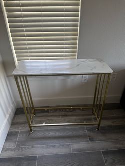 Entryway table