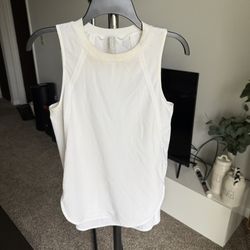 Athleta Zephyr Open Bottom Scalloped Hem Sleeveless Breezy Tank Top White XXS