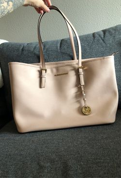 MICHAEL KORS Leather Tote