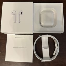 Apple - AirPods with Lightning Charging Case (2nd generation) - White - Used/ Working Condition
