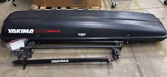 Yakima Space Booster Roof Box